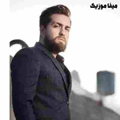 دانلود اهنگ ادم انقدر که جذاب نمیشه دورت بگردم