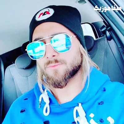 دانلود اهنگ تو هرچی میپوشی بهت میاد