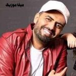 دانلود اهنگ موی مشکیتو میبندی هنوز از بالا