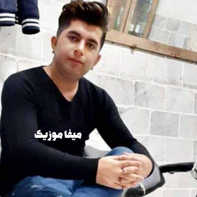 دانلود آهنگ یه زخمی ازت مونده رو قلب من علی رزاقی