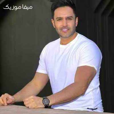  دانلود آهنگ حسین توکلی این عشق چیه