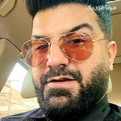 دانلود آهنگ بهم محبت میکنه ساده صحبت میکنه از تو بیشتر عاشق منه دانلود آهنگ بهم محبت میکنه ساده صحبت میکنه از تو بیشتر عاشق منه