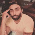 دانلود اهنگ حالا حالاها حواسش پی بارونه دلم