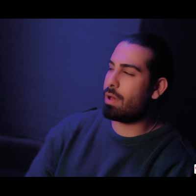 دانلود آهنگ من تو یه اتاق تاریک و باز بارون بارید