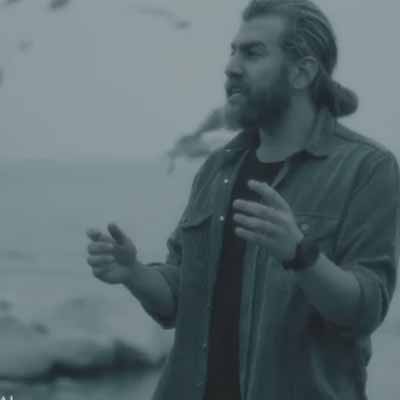 دانلود اهنگ چشمات مثل یه نقاشی نابه روی دیوار دلم قابه