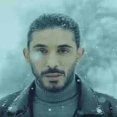 دانلود اهنگ یک نفر میرسد از راه که من چشم دلم روشن است  