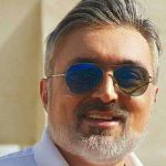 دانلود اهنگ موهات هم رنگش فرق داره با همه جایی که تو نیستی نقطه ی ضعفمه