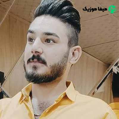 دانلود اهنگ از اولش گفتم من عاشق حرفاتم