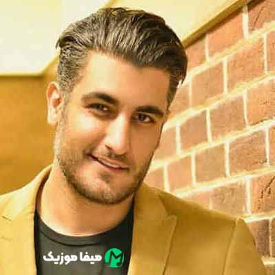 دانلود اهنگ بچگیم توپ چهل تیکه بودم ته اون کوچه تاریکه بودم