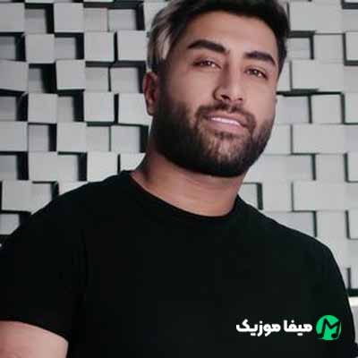  گل من عاشق من تی دل لایق من