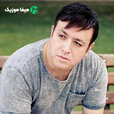 دانلود اهنگ باز دوباره به  تو میبازه احساس من