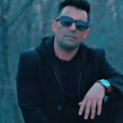 دانلود آهنگ امیر قزوینی آی دلی دل