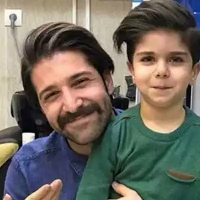 دانلود آهنگ حسرت عشقی به دل دارم