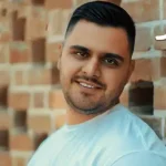 دانلود آهنگ سیاوش پالاهنگ اسمتو نذار عاشق