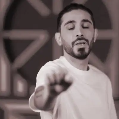 دانلود آهنگ دلبر تو گلی جانم گل رفته ز دستانم