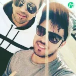 دانلود آهنگ منمو یه چهار دیواری نور شمع و بوی عود