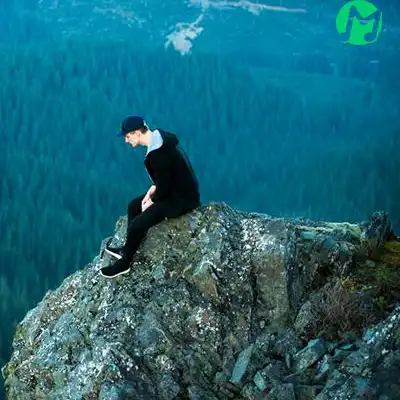دانلود آهنگ نه تو پادشاه رومی نه مه گدا