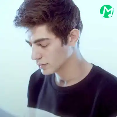 دانلود آهنگ دیگه تمومه فقط سواله برام