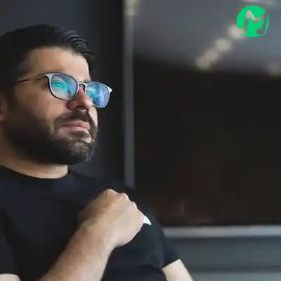 دانلود آهنگ هنوزم همونم یکم مبتلاتر