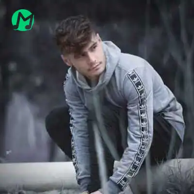 دانلود آهنگ مرداد دار و ندار منی + متن کامل