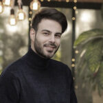 دانلود آهنگ ﺧﻮﺑﻪ ﻫﻢ درد و دواﻣﻰ وﻗﺘﻰ ﭘﺮ ﺣﺮﻓﻢ ﮔﻮش ﺷﻨﻮاﻣﻰ