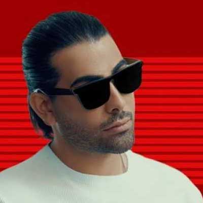 دانلود آهنگ دل تو دلم نیست تا رسیدنت ساعت میزارم واسه دیدنت