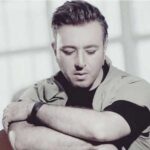 دانلود آهنگ بی هوا دوست دارم دلم میگیره بی تو بی هوا + متن
