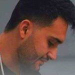 دانلود آهنگ ﻳﻬﻮ دﻟﻢ ﻣﻴﺸﻪ ﺗﻨﮓ ﺗﺎ ﺣﺮﻓﺖ ﻣﻴﺸﻪ / کامل 320