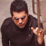 دانلود آهنگ دﻳﮕﻪ ﻧﻤﻴﺎد رو دﺳﺖ اون ﭼﺸﻤﺎی ﻣﺴﺘﺖ / کیفیت عالی