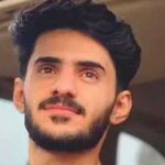 دانلود آهنگ دسته ی گل به دستم باز سر راه نشستم / کیفیت عالی