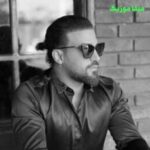 دانلود آهنگ می ارزه که تنها شم یه سال توی غم باشم