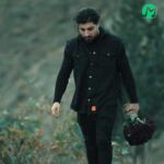 دانلود آهنگ بیا منه ببین با کله خوردم زمین + ریمیکس