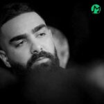 دانلود آهنگ پشت اون نقاب قشنگ یه گرگ بی ذات پنهان » کامل