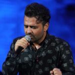 دانلود آهنگ من هر شب به سلامتیت میشینم Meysam Ebrahimi