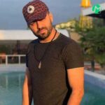 دانلود آهنگ میدونی قلبم پره غمه میشکنه بغضم پیش همه Reza Shiri