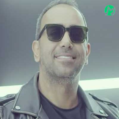 دانلود آهنگ چه قشنگ شده رابطمون شدی توی آسمون من ماه تموم / متن و کلیپ