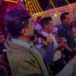 دانلود آهنگ گل جومه زرد 💛 از سعید کریمی (شاد شاد در عروسی + کلیپ اجرای زنده)همراه قر سعید کریمی