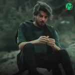 دانلود آهنگ تو من را نشاندی کنار نگاهت به خنده تو گفتی که جانم فدایت از حمیدرضا آیین :: کامل 320