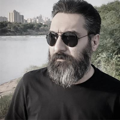 دانلود آهنگ بدون تو کجا برم کنار کی بشینم از امین حبیبی (نوستالژی / غمگین + متن کامل MP3)