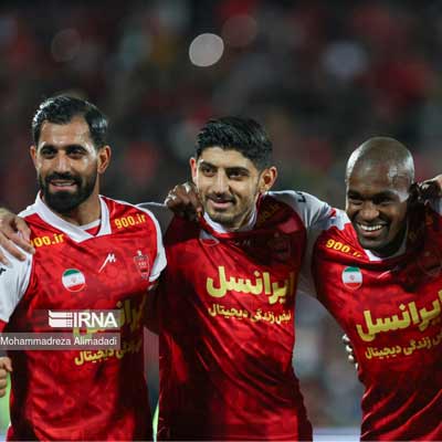 دانلود آهنگ پرسپولیس از میلاد سیزر (ﭼﭗ راﺳﺖ ﺑﺎﻟﺎ و ﭘﺎﻳﻴﻦ ﻫﻤﻪ رو رﻧﺪه ﻛﺮدﻳﻢ) کامل + متن