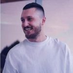 دانلود آهنگ وقتی میشکنم با من میشکنی