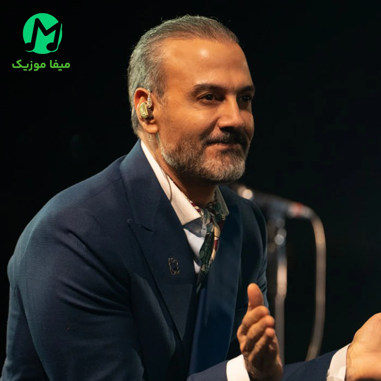 دانلود آهنگ تا به کی باید به یاد روزهای رفته باشم دانلود آهنگ تا به کی باید به یاد روزهای رفته باشم (غمگین / متن کامل)